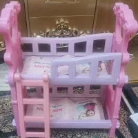 تخت عروسک