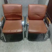 صندلی انتظار چرم استیل