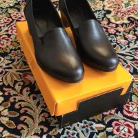 کفش چرم زنانه