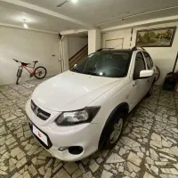 کوئیک R سفید مشکی