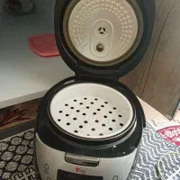 سرخ کن وپلوپز وکیک پزو7کارانجام میدهد