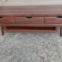 میز تیوی