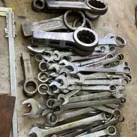 فروش تعدادی بکس و آچار،موتور جوش و کپسول اکسیژن