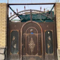 درب حیاط سه لنگه