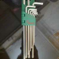 اچار   L  هانس