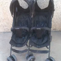 کالسکه دوقلو