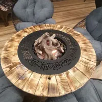 نیمکت چوبی آتشکده