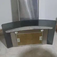 یکدستگاه هود شیشه ای