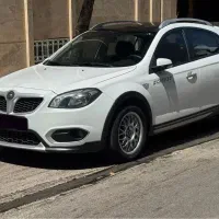 برلیانس کراس مدل ۹۸ تحویل ۹۹
