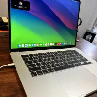 مک بوک M3