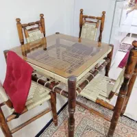 میز یا صندلی (لطفاً توضیحات رو بخونید )