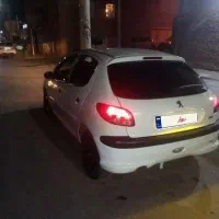 ماشین 206