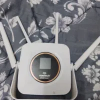 مودم سیم کارتی با صفحه نمایشگر