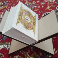 قرآن‌‌و‌‌فاتحه‌‌میخونم‌‌دوفزرندکوچکدارم‌