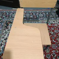 صندلی چوبی