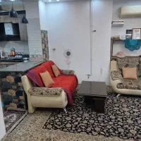 سویت ۱۰۰متری پارکینگ دار باحیاطبزرگ
