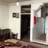 خانه ویلایی، یک طبقه و نیم