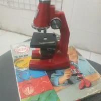 میکروسکوپ دانش آموزی