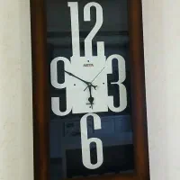 ساعت دیواری