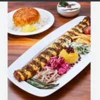 سفارش غذا پذیرفته میشود