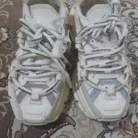 کتونی خارجی