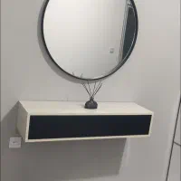 آینه وکمد