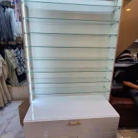 فروش ویترین عینک و اکسسوری