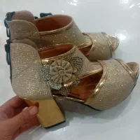 کفش مجلسی و سارافن مجلسی دخترانه