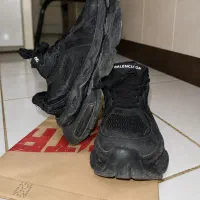 کفش Balenciaga اصل