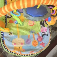 زمین بازی موزیکال کودک و نوزاد