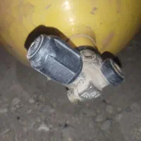 ریگلاتور ومخزن گاز پراید تک منبع