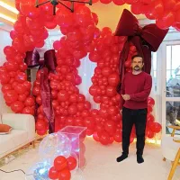 تم تولد و تشریفات دنیای شادی