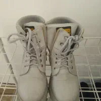 چکمه سایز ۳۲ نصف قیمت