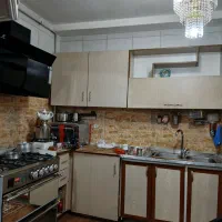 کابینت و یخچال
