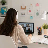 معلم زبان انگلیسی کودک و نوجوان کلاس آنلاین