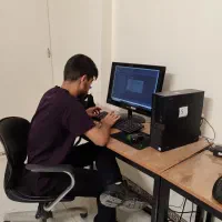 تراشه جذب کارآموز نوجوان آموزش برنامه‌نویسی مدرک