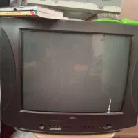 تلویزیون مارکش تو عکس مشخصه فکر کنم خرابه