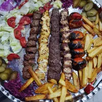 نیازمند آشپز ایرانی