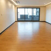 180-متر-لوکس-سازنده-برند-3-پارکینگ-سندی