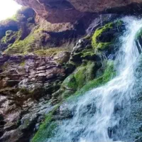 تور یکروزه آبشار زیبای بابا رمضان