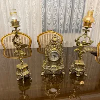 شمعدان و ساعت برنجی