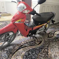 موتور بیکلاچ مدل ۴۰۲ تمیز همه‌چیز فابریک