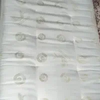 تشک خواب جنس خوب داخل انباری بوده بدون استفاده