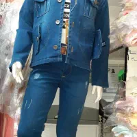 فروش لباس بچه گانه به علت جمع کردن مغازه