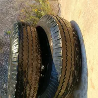 دو عدد لاستیک جلو نیسان ۵۰درصد