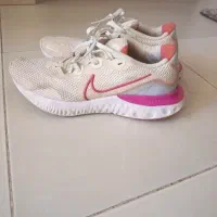 کتونی سایز۴۰/۵