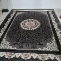 سلام.فرش ۱۲متری سالم و بدون پارگی.