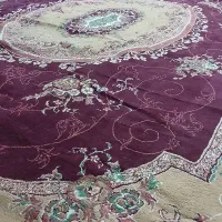 یک فرش 12متری قرمز
