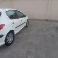 پژو ۲۰۶ رنگ فابریک سفید سفارشی