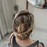 شنیون حرفه ای و مدرن با مربی حرفه ای